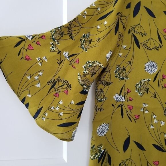 🖤 Premise studio floral blouse - Picture 3 of 5